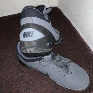 MEN'S NIKE AIR RING LEADER LOW BASKETBALL SHOES SIZE 10